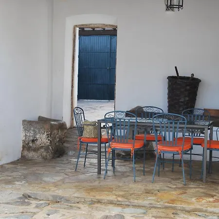 Ecologica Huerta Del Pirata * Fuente de Cantos